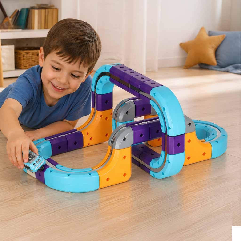 Magnetinė konstruktoriaus trasa su automobiliu – 54 det.