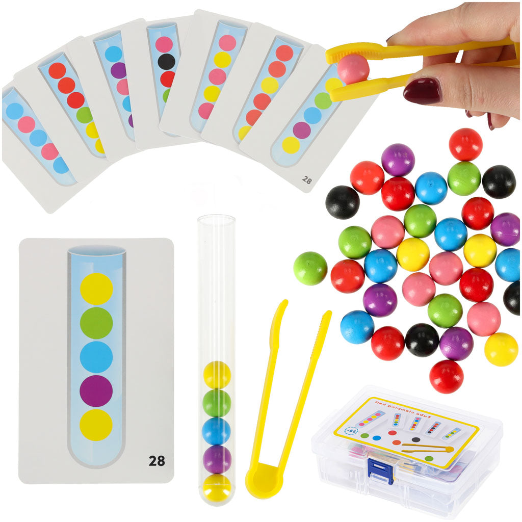 Edukacinis Montessori rūšiavimo žaidimas su spalvotais kamuoliukais